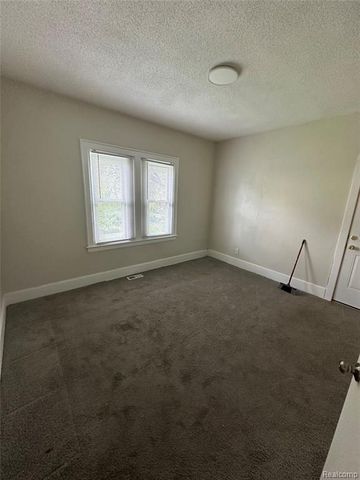 3320 Richton Street, Detroit, MI 48206