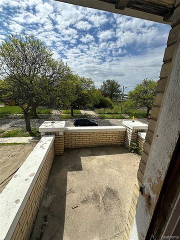 3320 Richton Street, Detroit, MI 48206