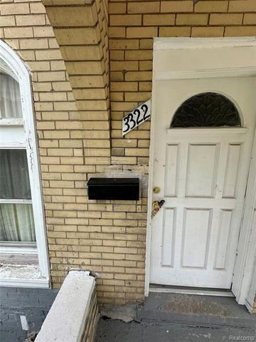 3320 Richton Street, Detroit, MI 48206