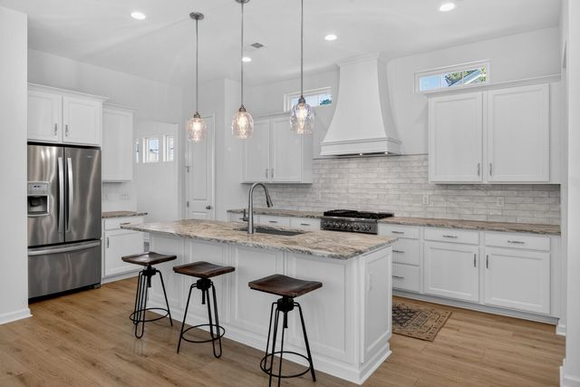 648 Water Lily Trail, Summerville, SC 29485
