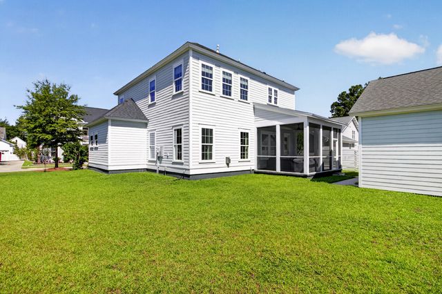 648 Water Lily Trail, Summerville, SC 29485