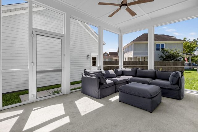 648 Water Lily Trail, Summerville, SC 29485