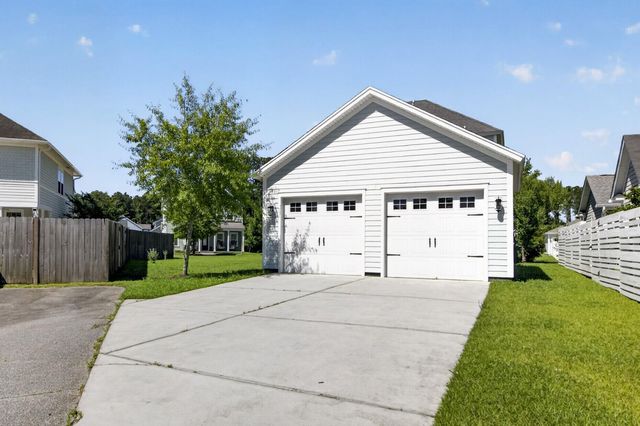 648 Water Lily Trail, Summerville, SC 29485