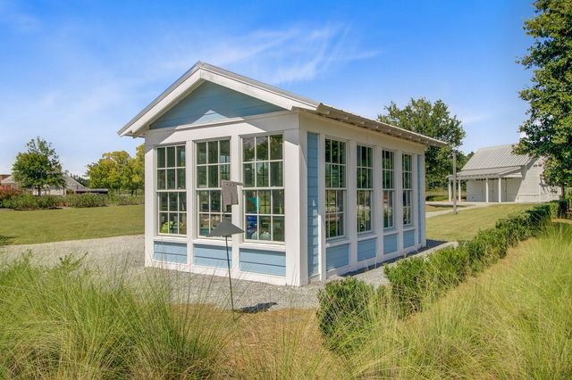 648 Water Lily Trail, Summerville, SC 29485