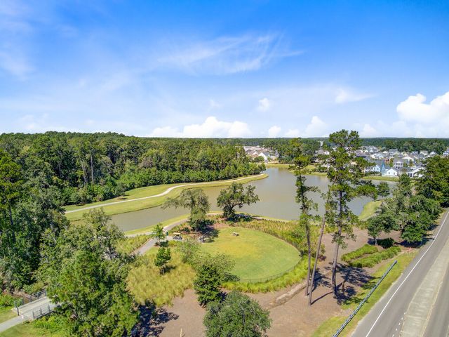 648 Water Lily Trail, Summerville, SC 29485