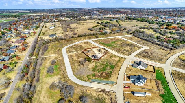 2715 Stonecrest Drive, Sherman, TX 75092