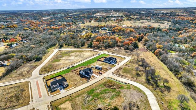 2715 Stonecrest Drive, Sherman, TX 75092