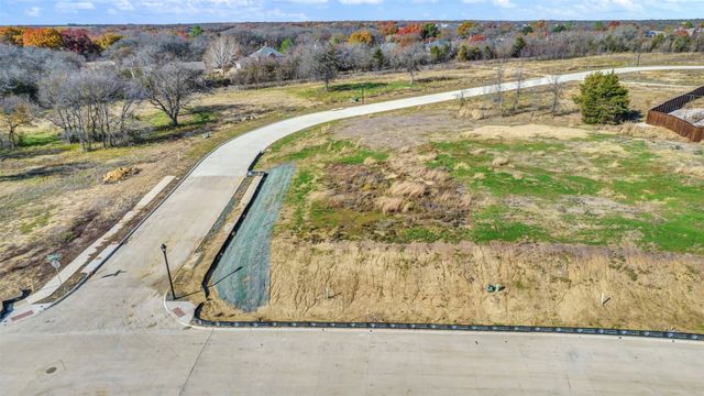 2715 Stonecrest Drive, Sherman, TX 75092