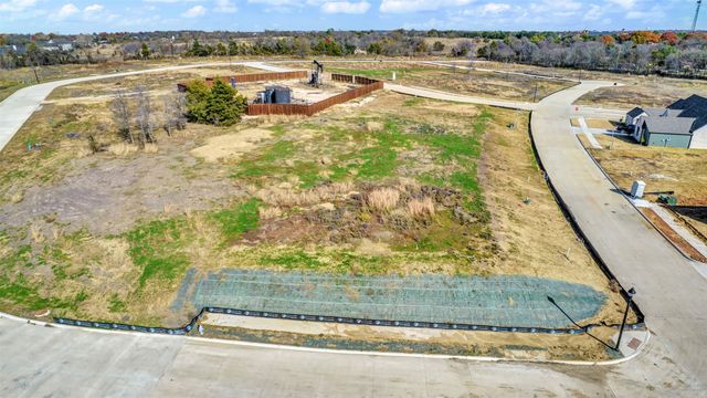 2715 Stonecrest Drive, Sherman, TX 75092
