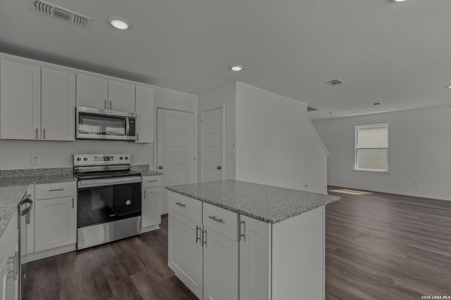 4029 Lazy Lily Dr, Seguin, TX 78155
