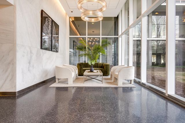 9715 Woods Drive 510, Skokie, IL 60077