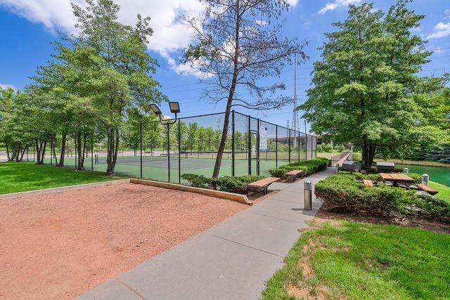 9715 Woods Drive 510, Skokie, IL 60077