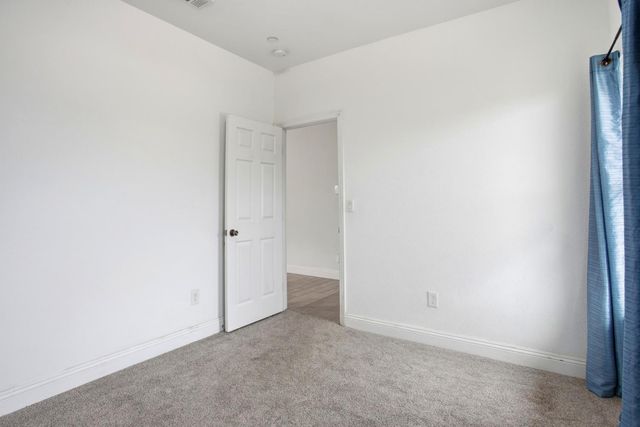5680 Power Inn Rd, Sacramento, CA 95824