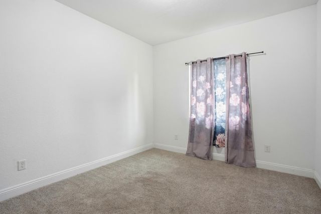 5680 Power Inn Rd, Sacramento, CA 95824