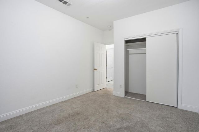 5680 Power Inn Rd, Sacramento, CA 95824