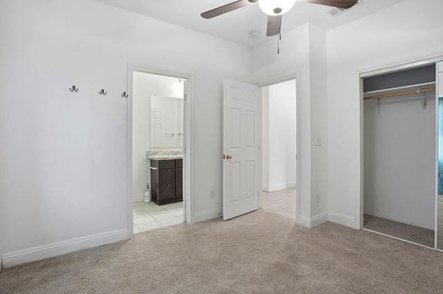 5680 Power Inn Rd, Sacramento, CA 95824