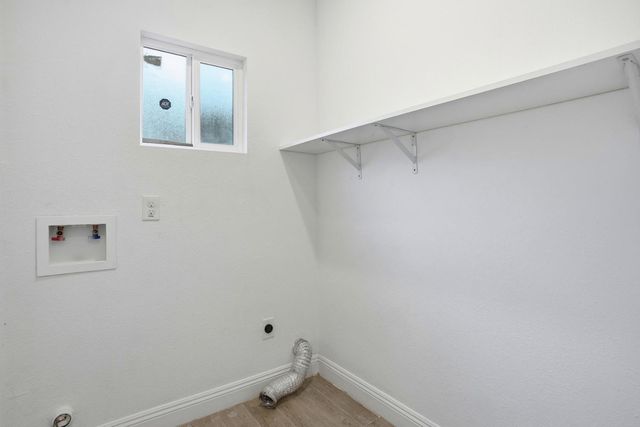 5680 Power Inn Rd, Sacramento, CA 95824