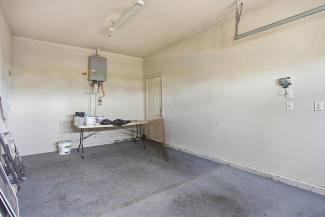 5680 Power Inn Rd, Sacramento, CA 95824