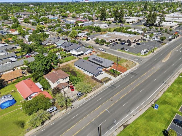 5680 Power Inn Rd, Sacramento, CA 95824