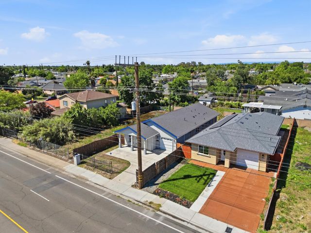 5680 Power Inn Rd, Sacramento, CA 95824