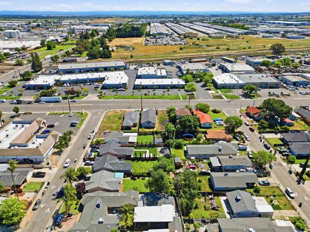 5680 Power Inn Rd, Sacramento, CA 95824