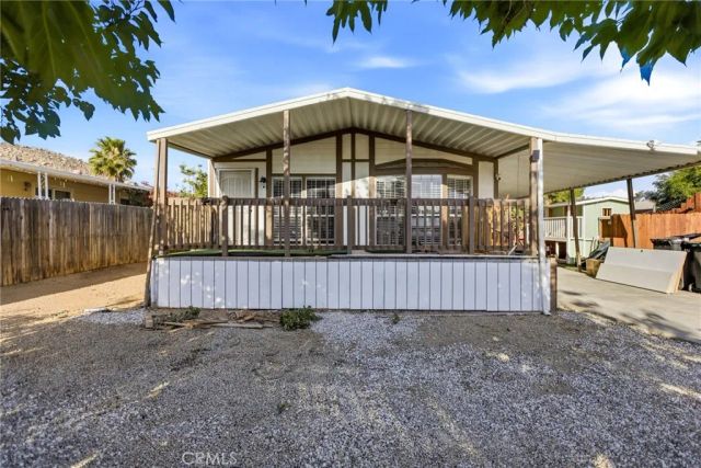 25114 Avenida Valencia, Homeland, CA 92548