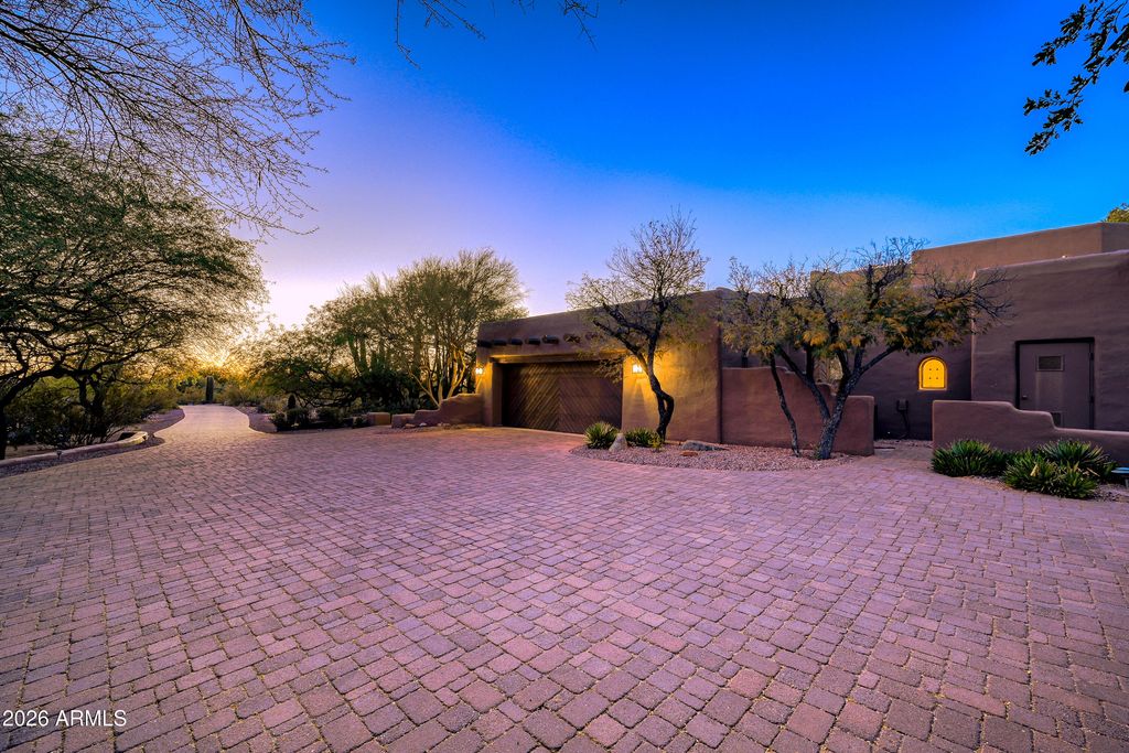 23821 N 85TH Street, Scottsdale, AZ 85255