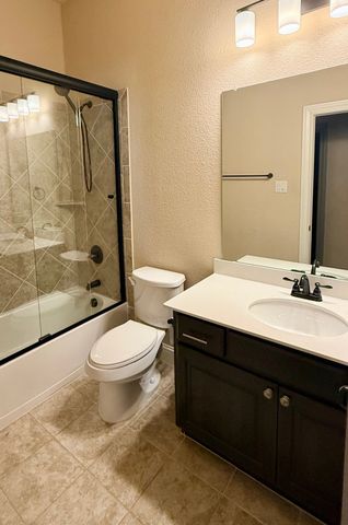 811 Bandelier Lane, Mansfield, TX 76063