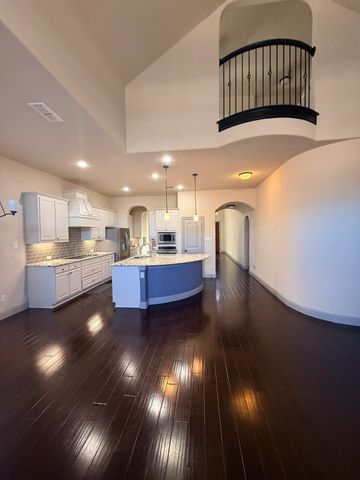 811 Bandelier Lane, Mansfield, TX 76063