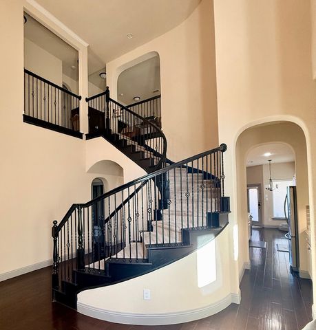 811 Bandelier Lane, Mansfield, TX 76063