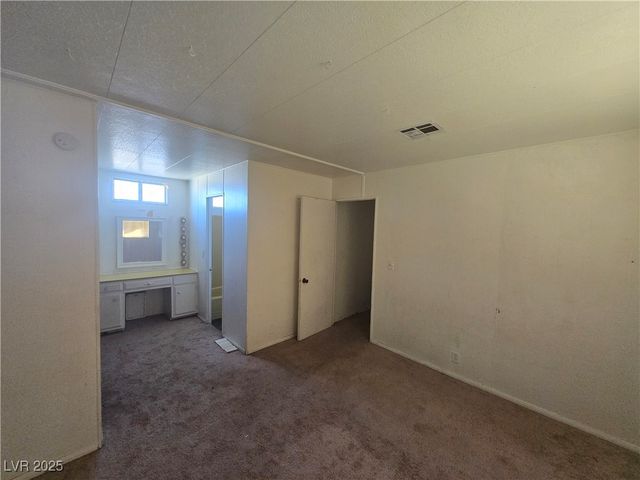 2257 Toiyabe Street, Las Vegas, NV 89156