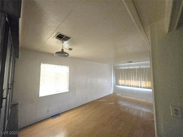 2257 Toiyabe Street, Las Vegas, NV 89156