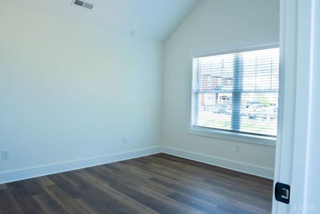 1200 St Cloud Avenue, Lynchburg, VA 24502