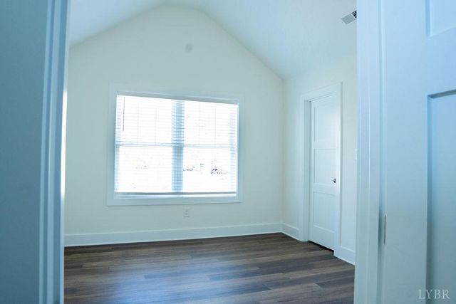 1200 St Cloud Avenue, Lynchburg, VA 24502