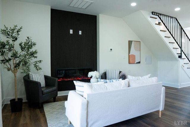 1200 St Cloud Avenue, Lynchburg, VA 24502