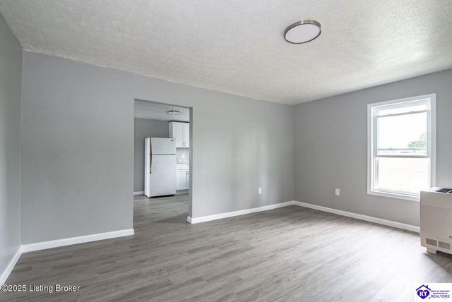 3963 Old Lexington Road, Cave City, KY 42127