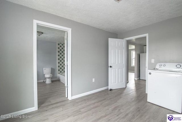 3963 Old Lexington Road, Cave City, KY 42127