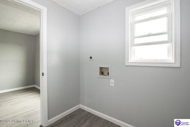 3963 Old Lexington Road, Cave City, KY 42127