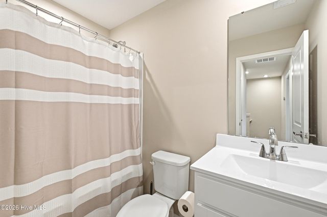 3005 Edgemead Circle NW, Calabash, NC 28467