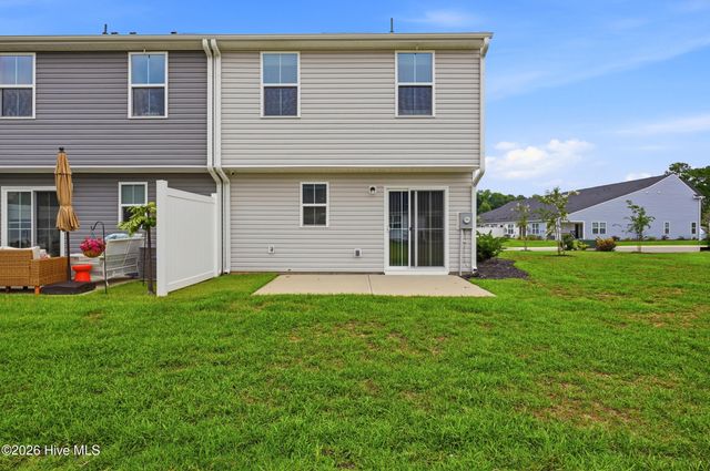 3005 Edgemead Circle NW, Calabash, NC 28467