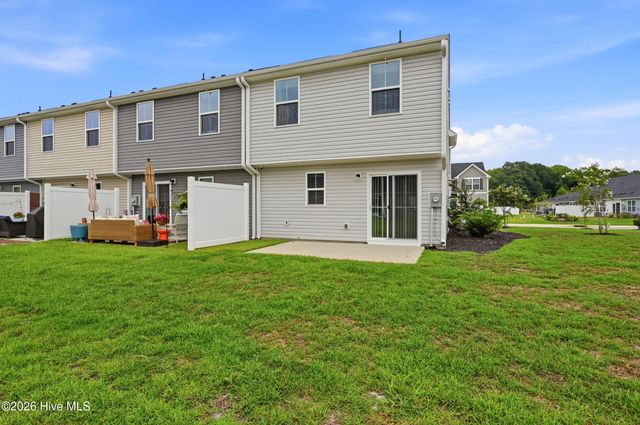 3005 Edgemead Circle NW, Calabash, NC 28467