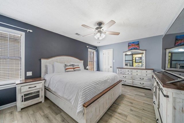 6310 PRAIRIE VIEW DR, Bartlett, TN 38134