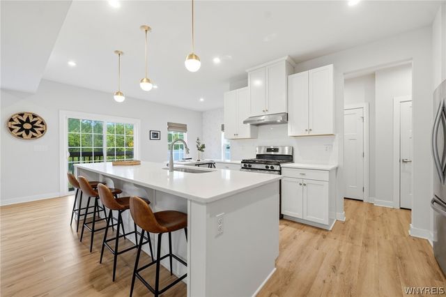 100 Lynette Lane, Amherst, NY 14228
