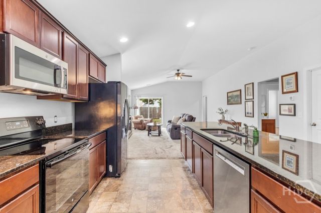 14 Blackberry Circle, Guyton, GA 31312