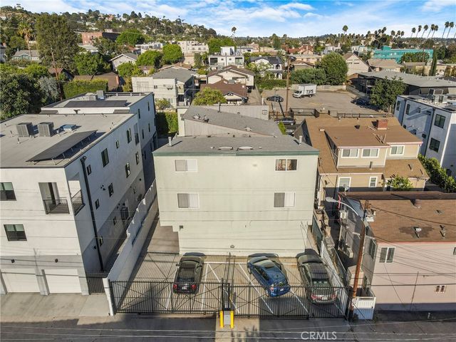 1943 Vista Del Mar, Los Angeles, CA 90068