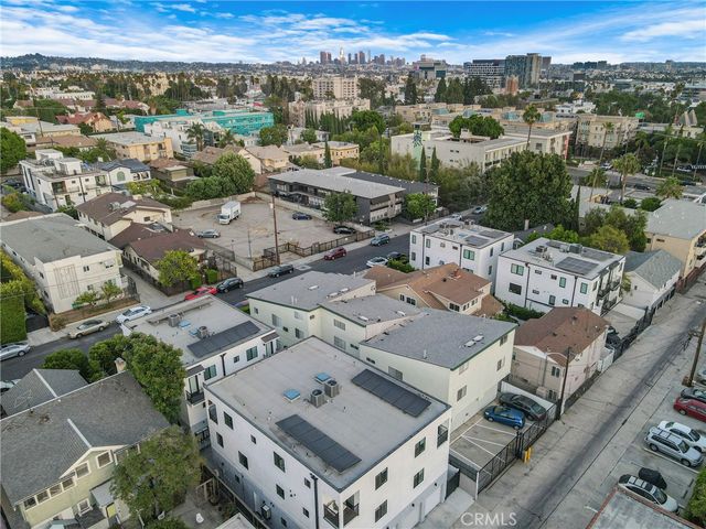 1943 Vista Del Mar, Los Angeles, CA 90068
