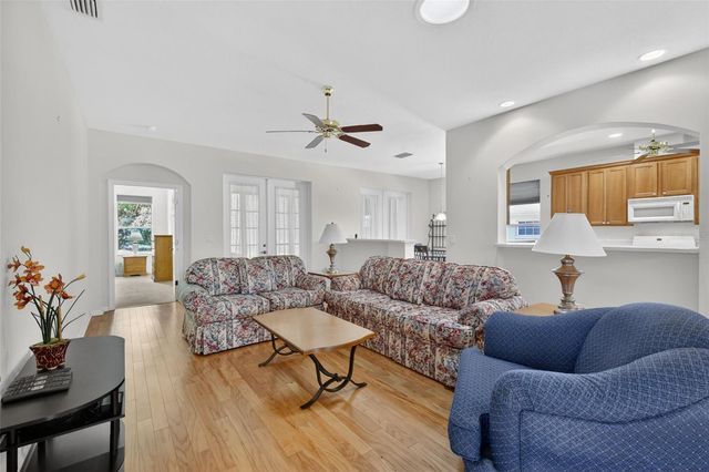 20634 QUEEN ALEXANDRA DRIVE, Leesburg, FL 34748
