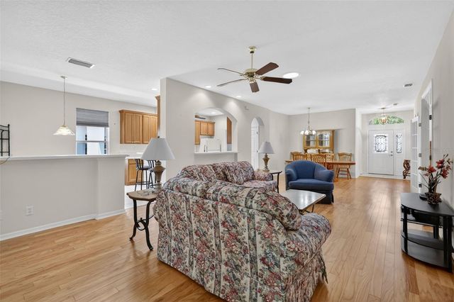 20634 QUEEN ALEXANDRA DRIVE, Leesburg, FL 34748