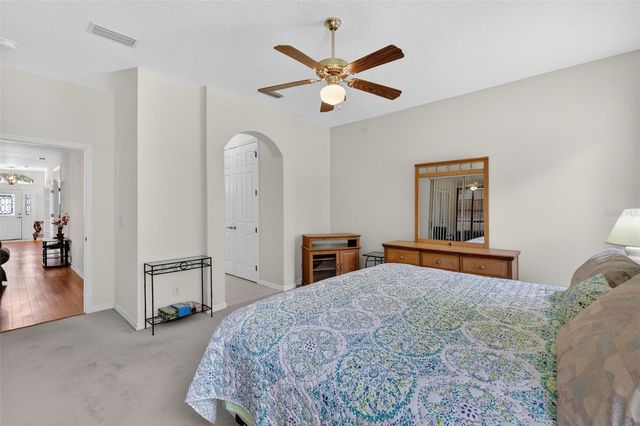 20634 QUEEN ALEXANDRA DRIVE, Leesburg, FL 34748