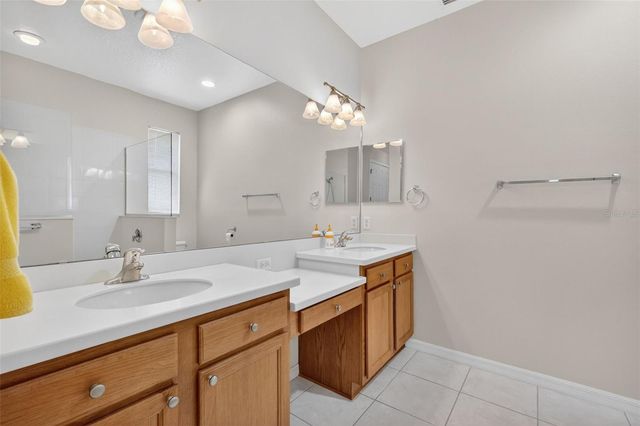 20634 QUEEN ALEXANDRA DRIVE, Leesburg, FL 34748